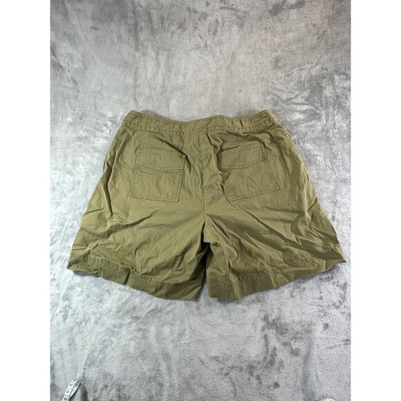 J. Jill Shorts Women's 12 green stretch bottoms w drawstring closure and pockets - Picture 2 of 14